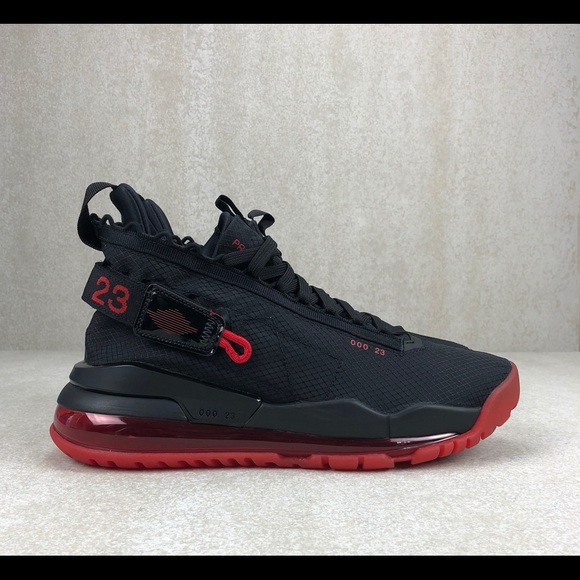 Nike Air Jordan Proto-Max 720 Black University Red - Picture 2 of 8